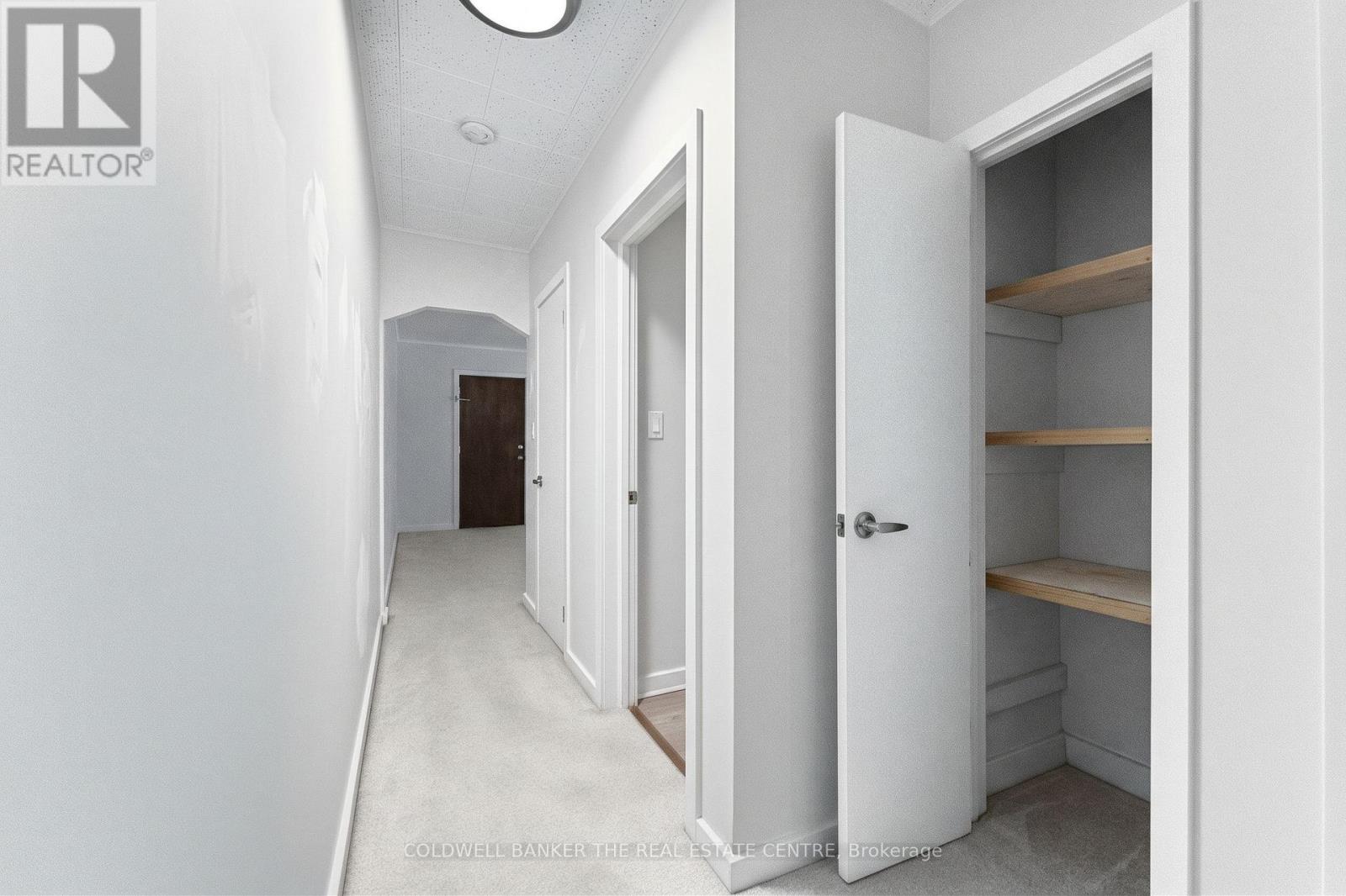 9 - 4 Robinson Street Property Photo 17