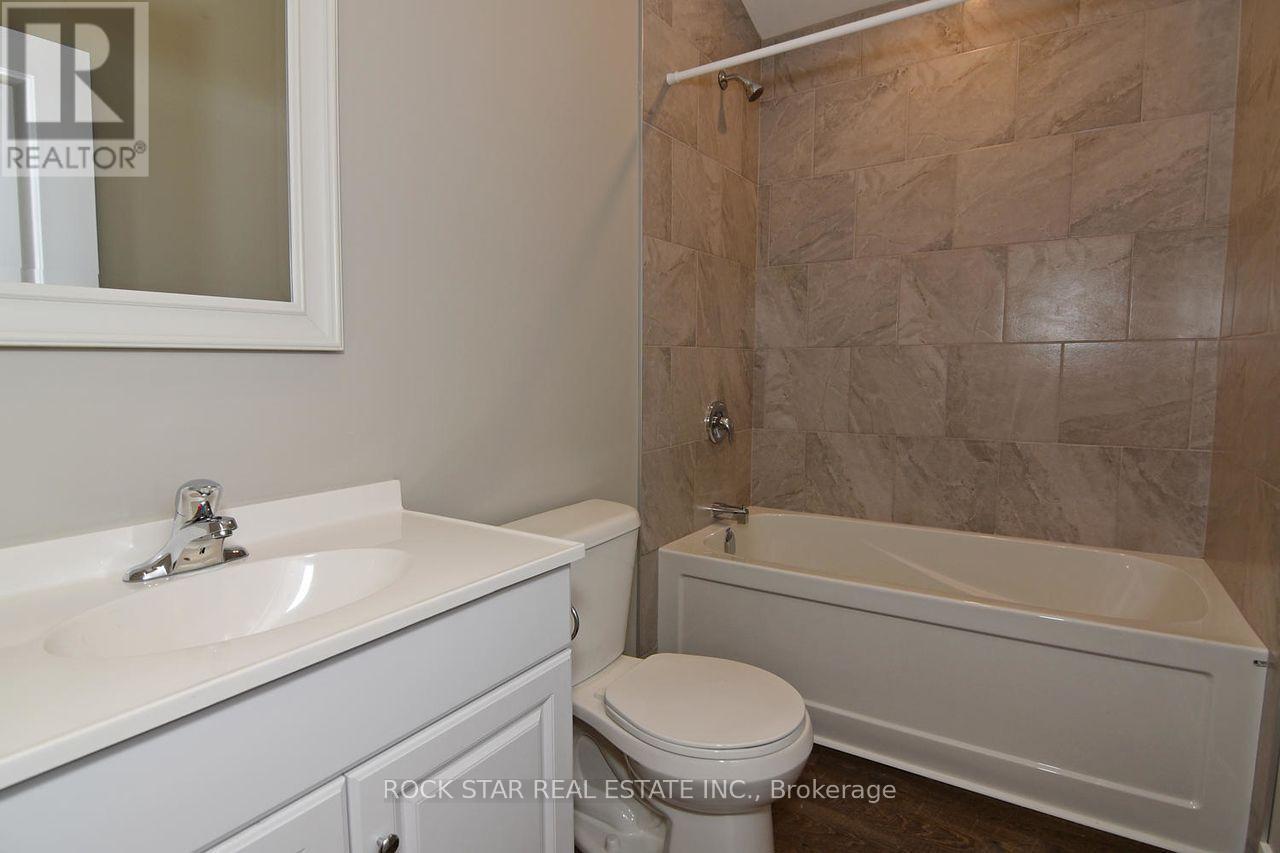 1 Southwood Crescent Property Photo 23