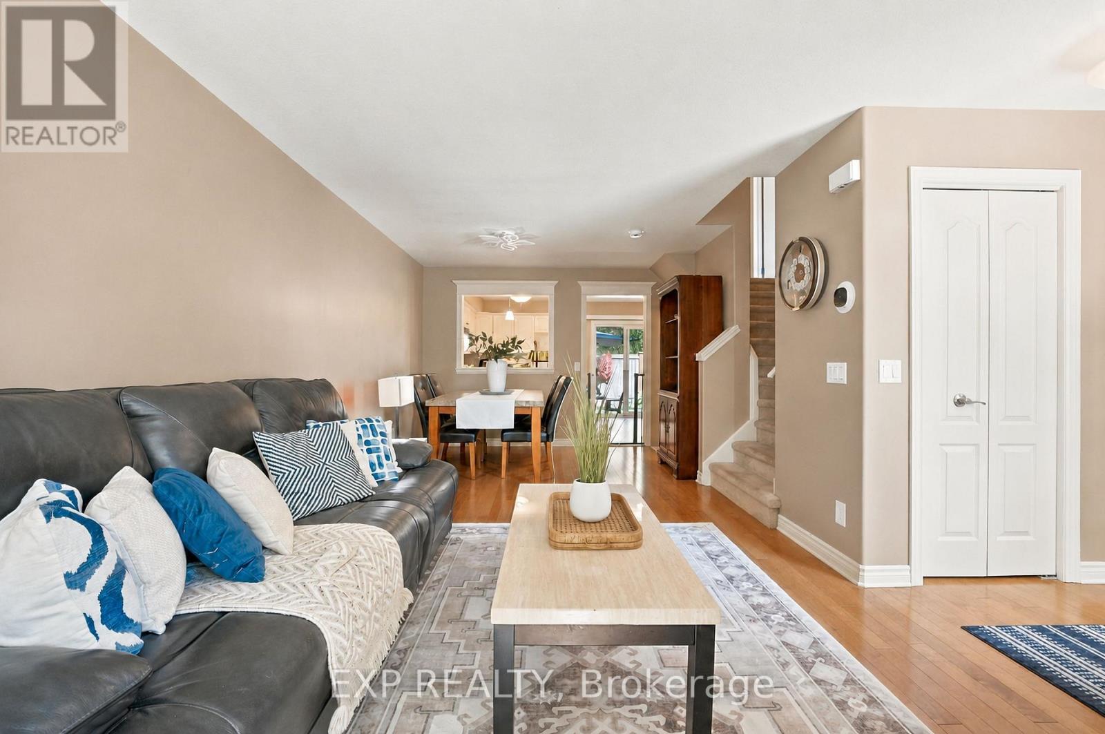 1 - 495 Linwell Road Property Photo 4