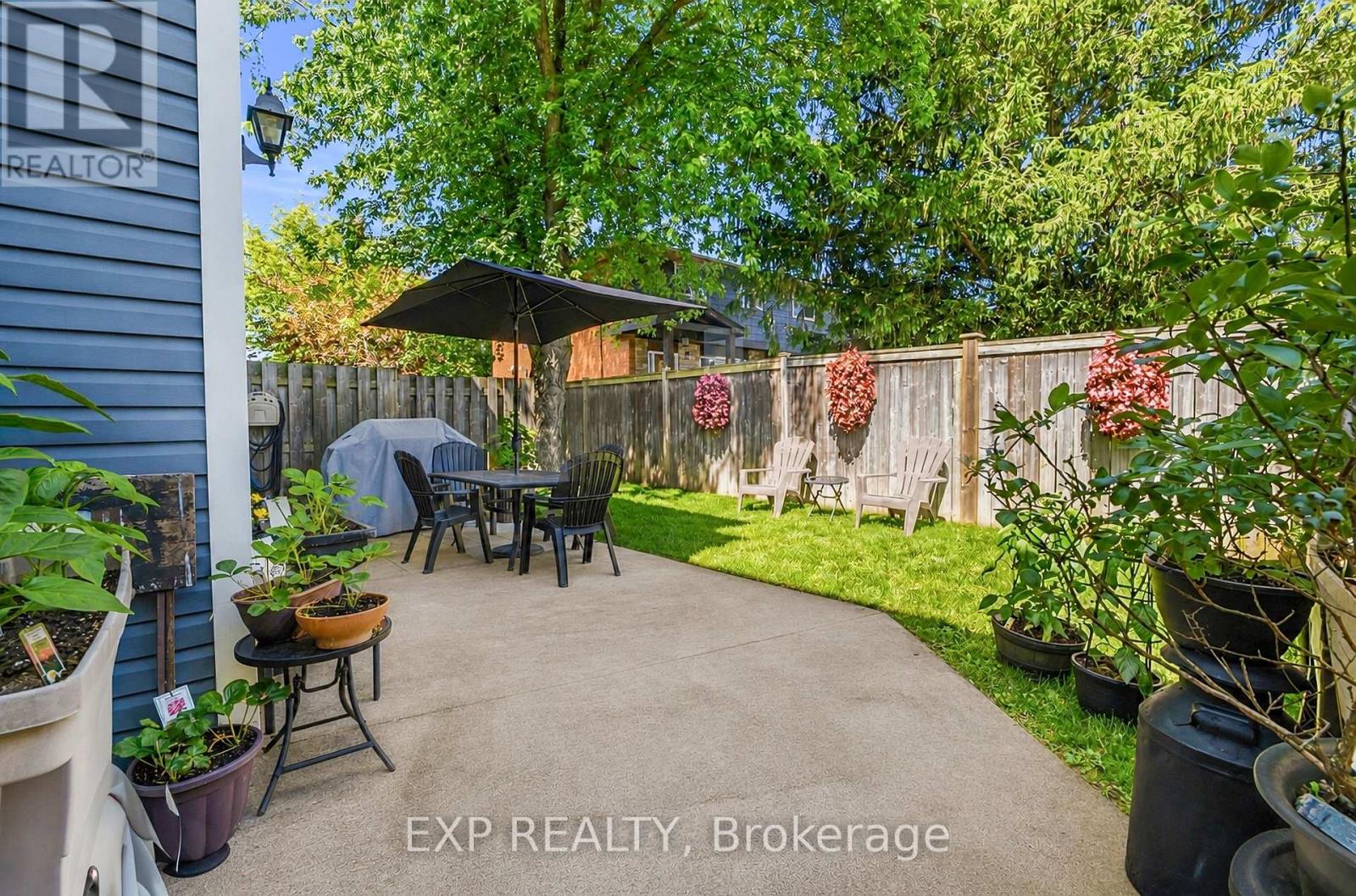 1 - 495 Linwell Road Property Photo 15
