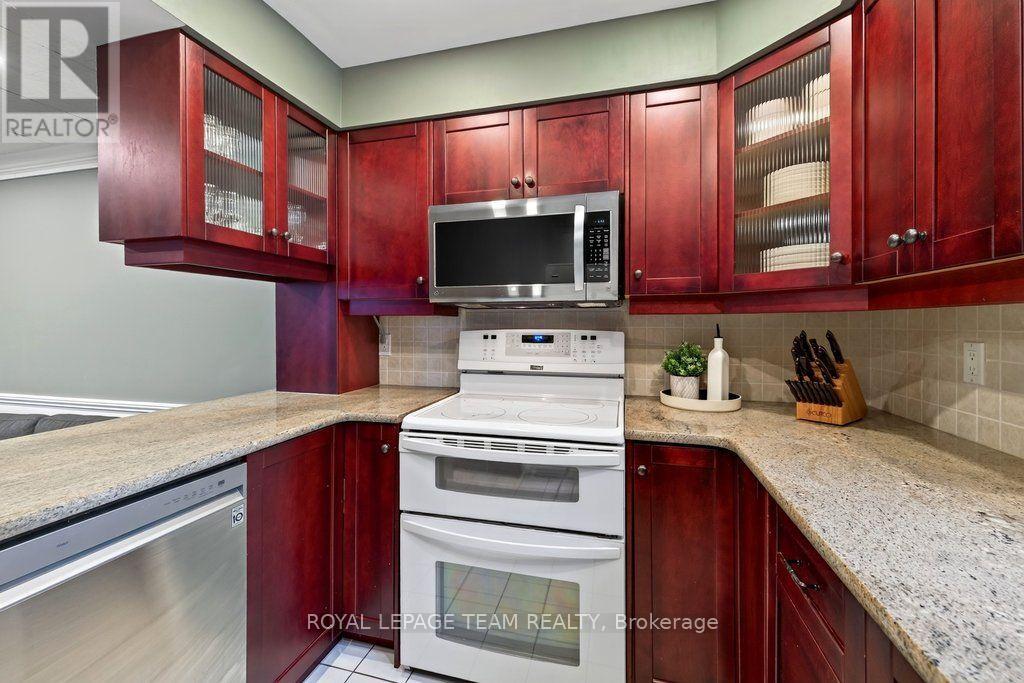 249 Hinchey Avenue Property Photo 16