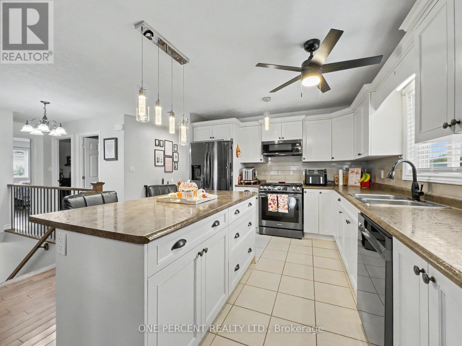 36 Nautical Lane Property Photo 11