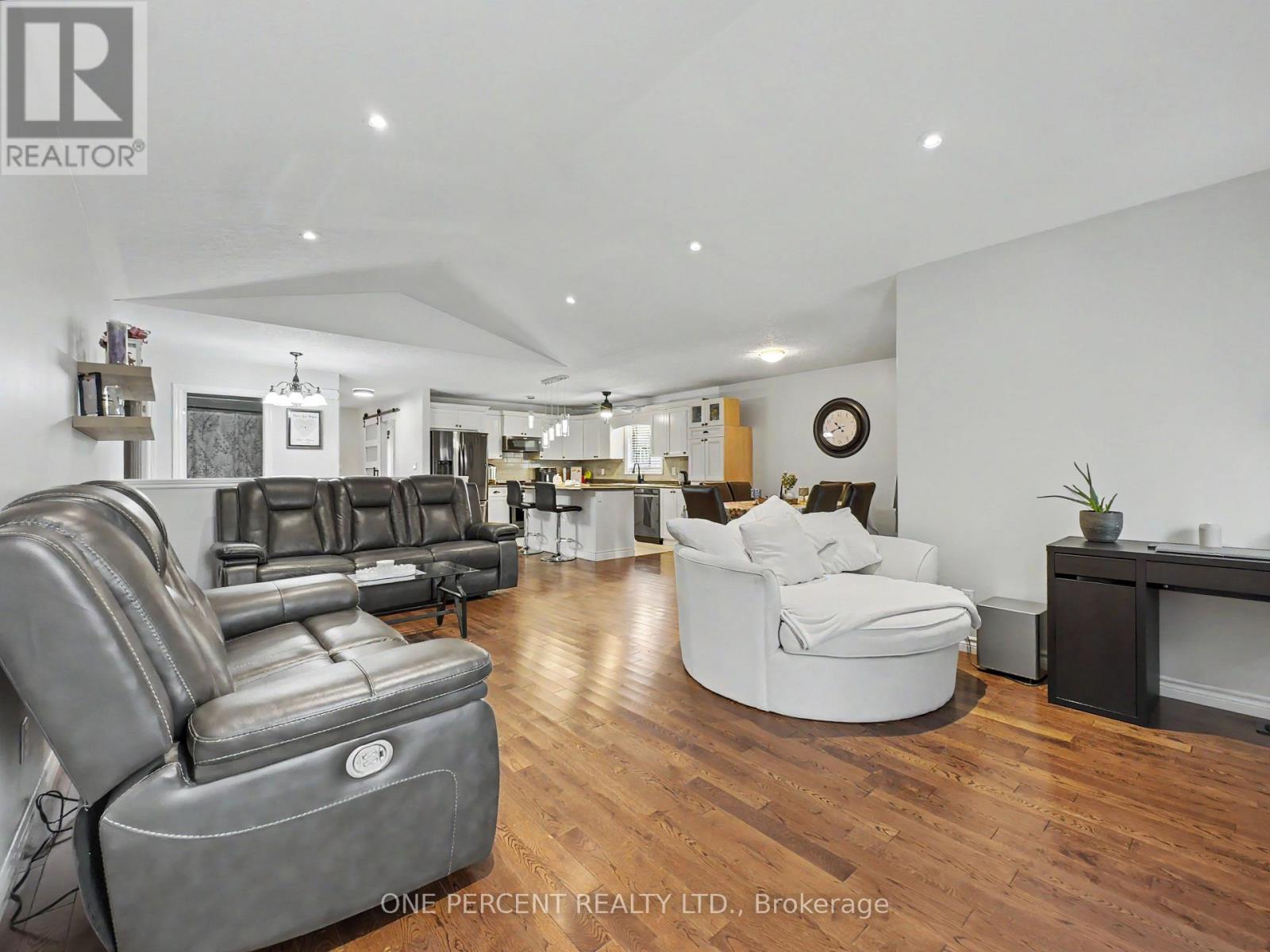 36 Nautical Lane Property Photo 14