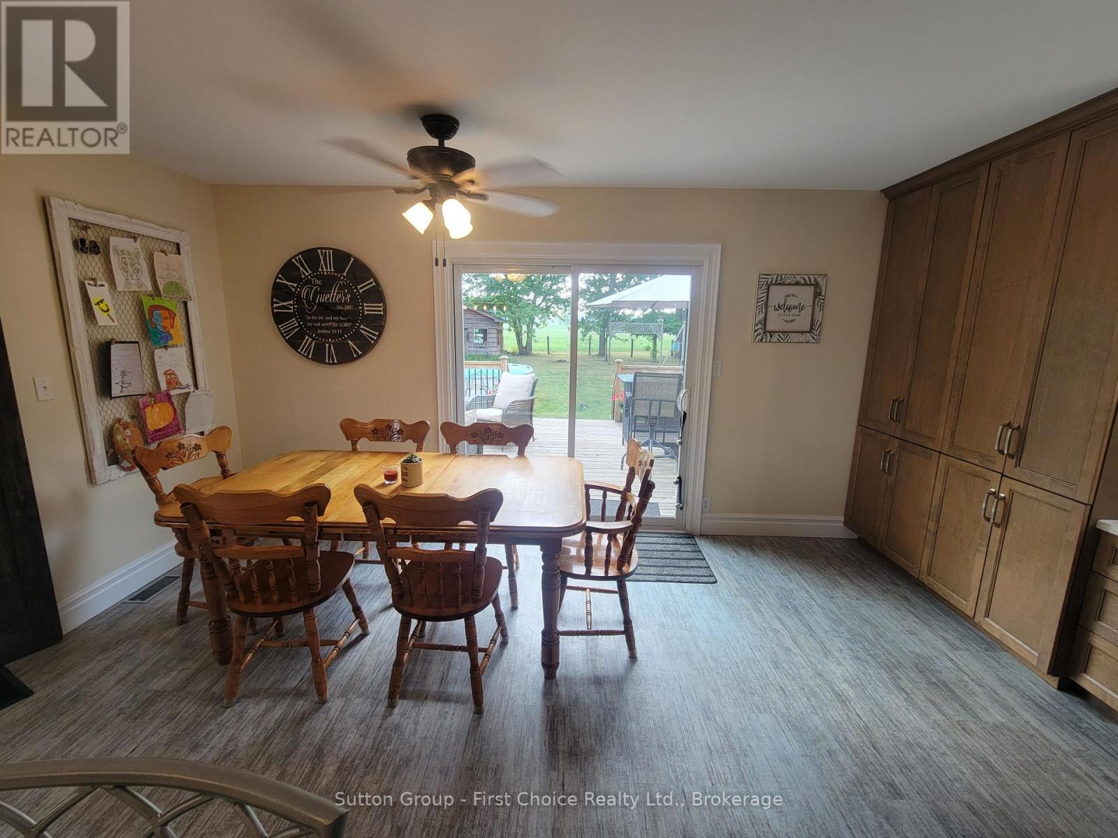 30 King Street N Property Photo 15