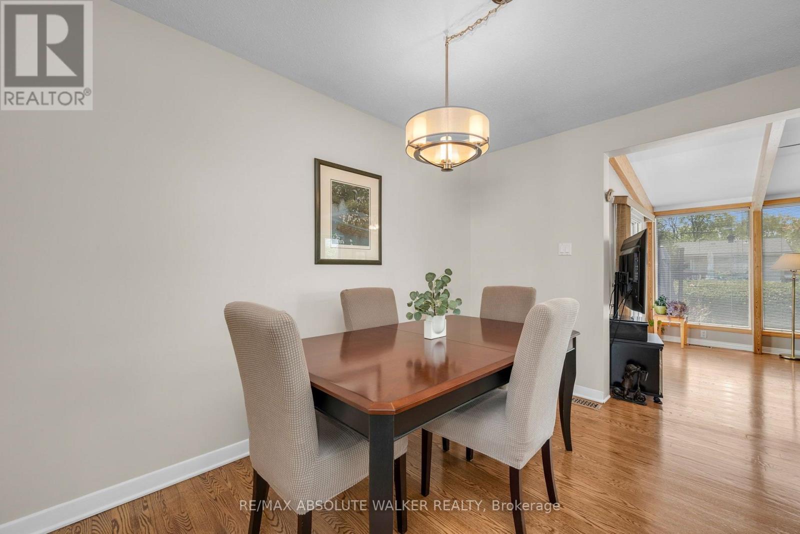 5 West Herrington Court Property Photo 14