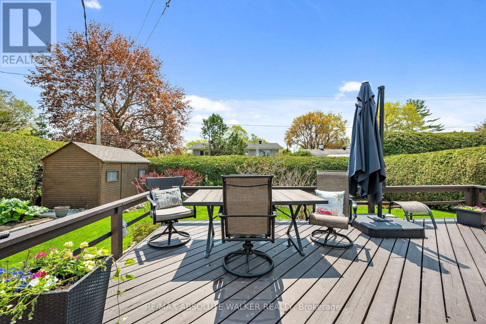 5 West Herrington Court Property Photo 43