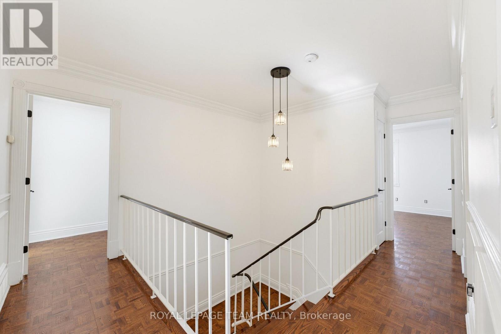 35 Mohawk Crescent Property Photo 21