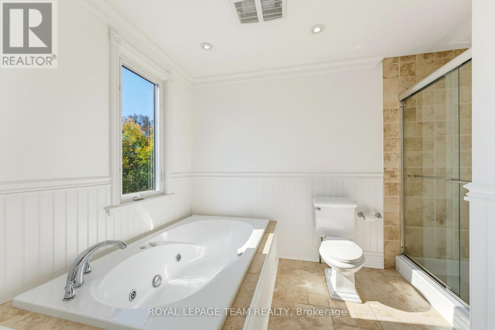 35 Mohawk Crescent Property Photo 26