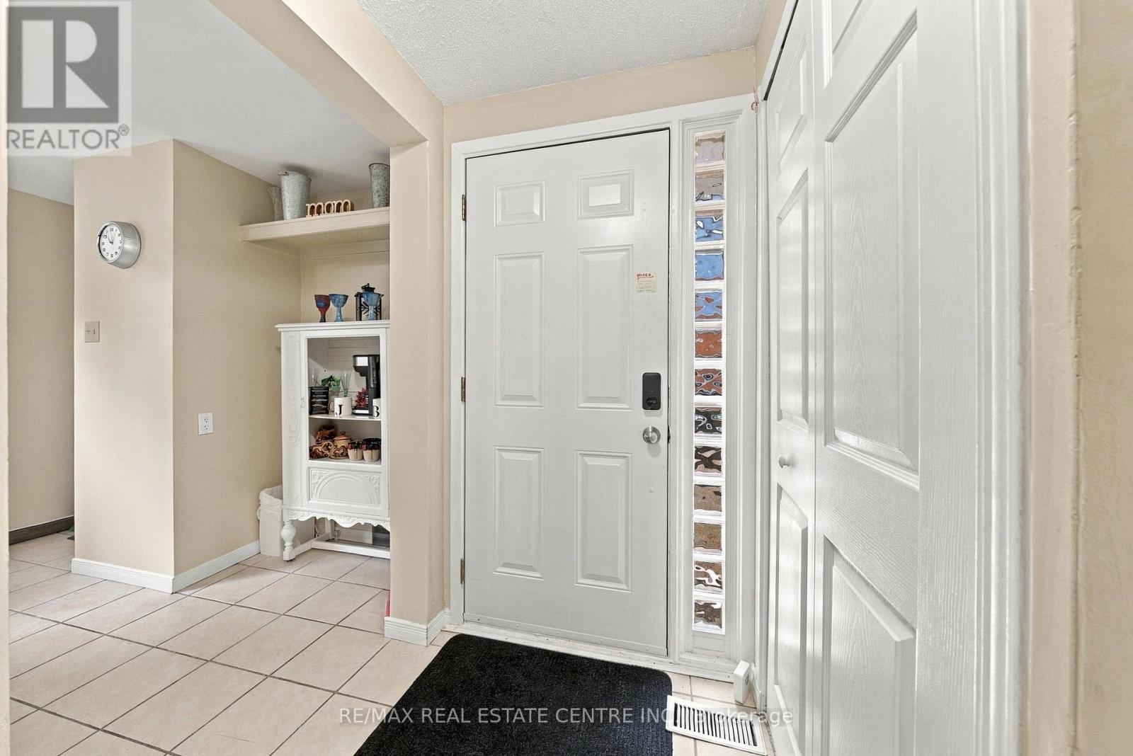 336 Morgan Avenue Property Photo 4