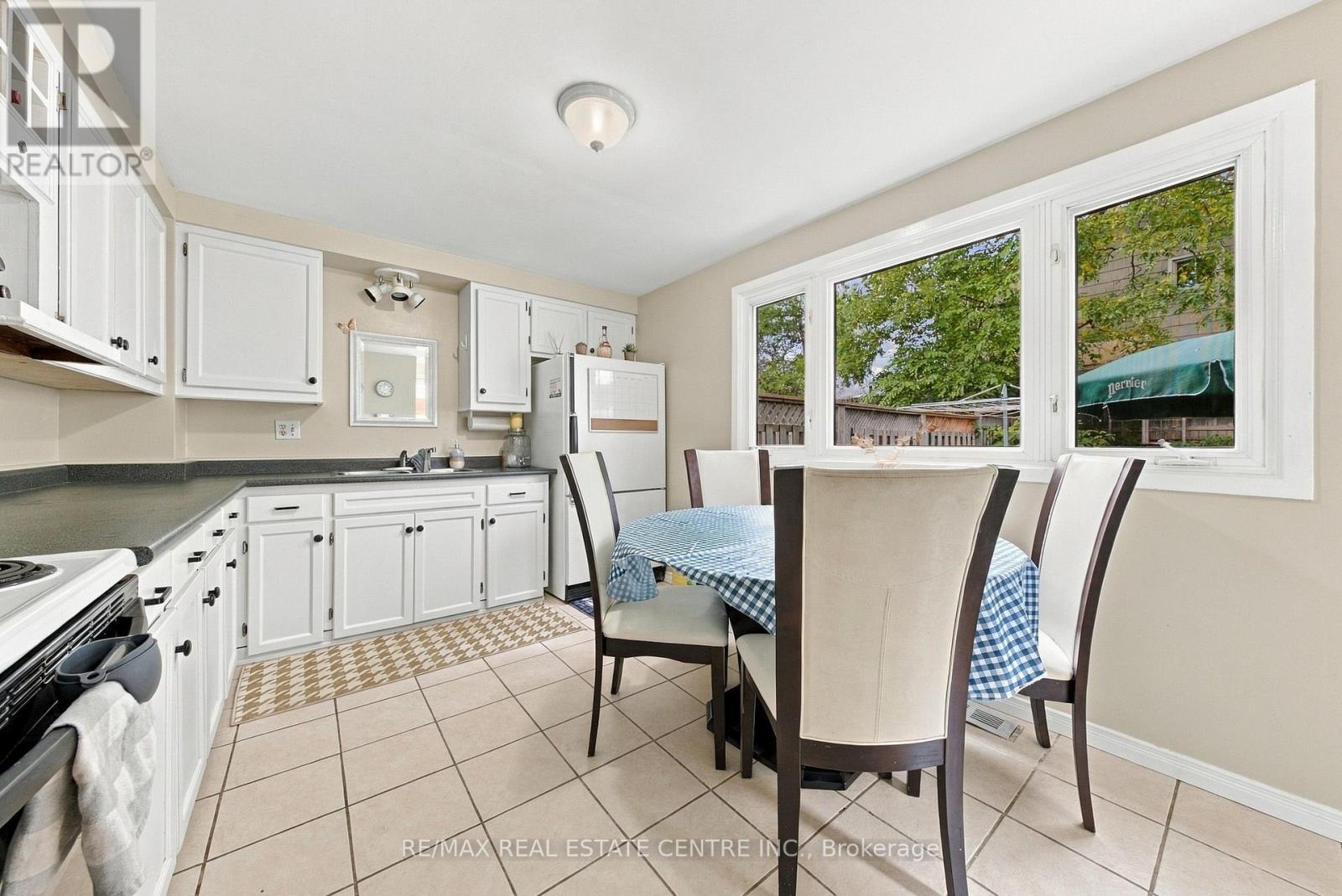 336 Morgan Avenue Property Photo 8