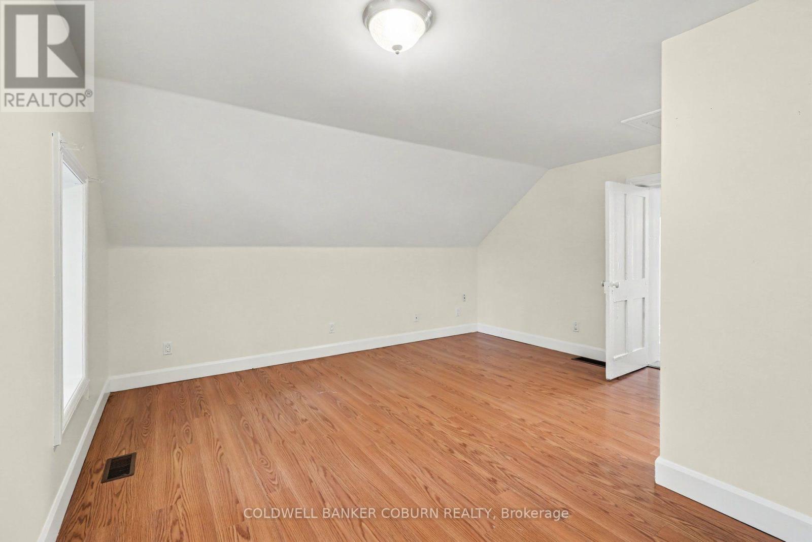25 Mill Street Property Photo 33
