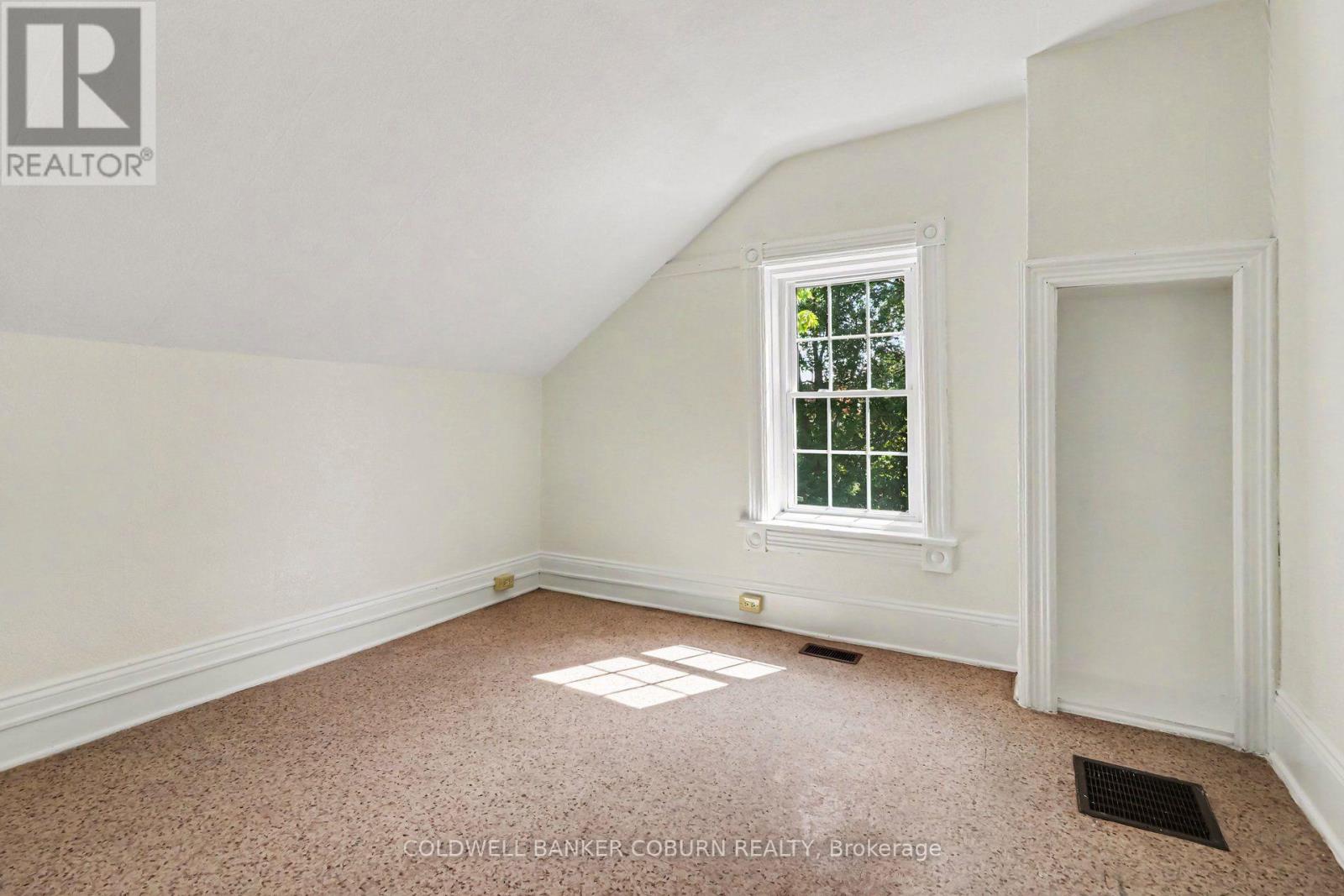25 Mill Street Property Photo 38