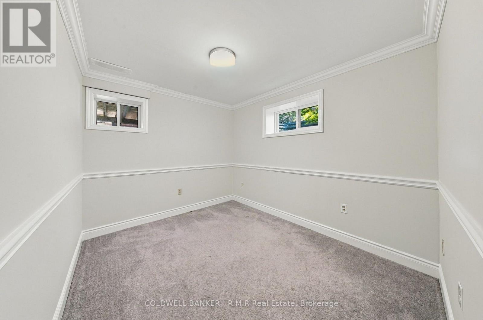 34 Helen Crescent Property Photo 38