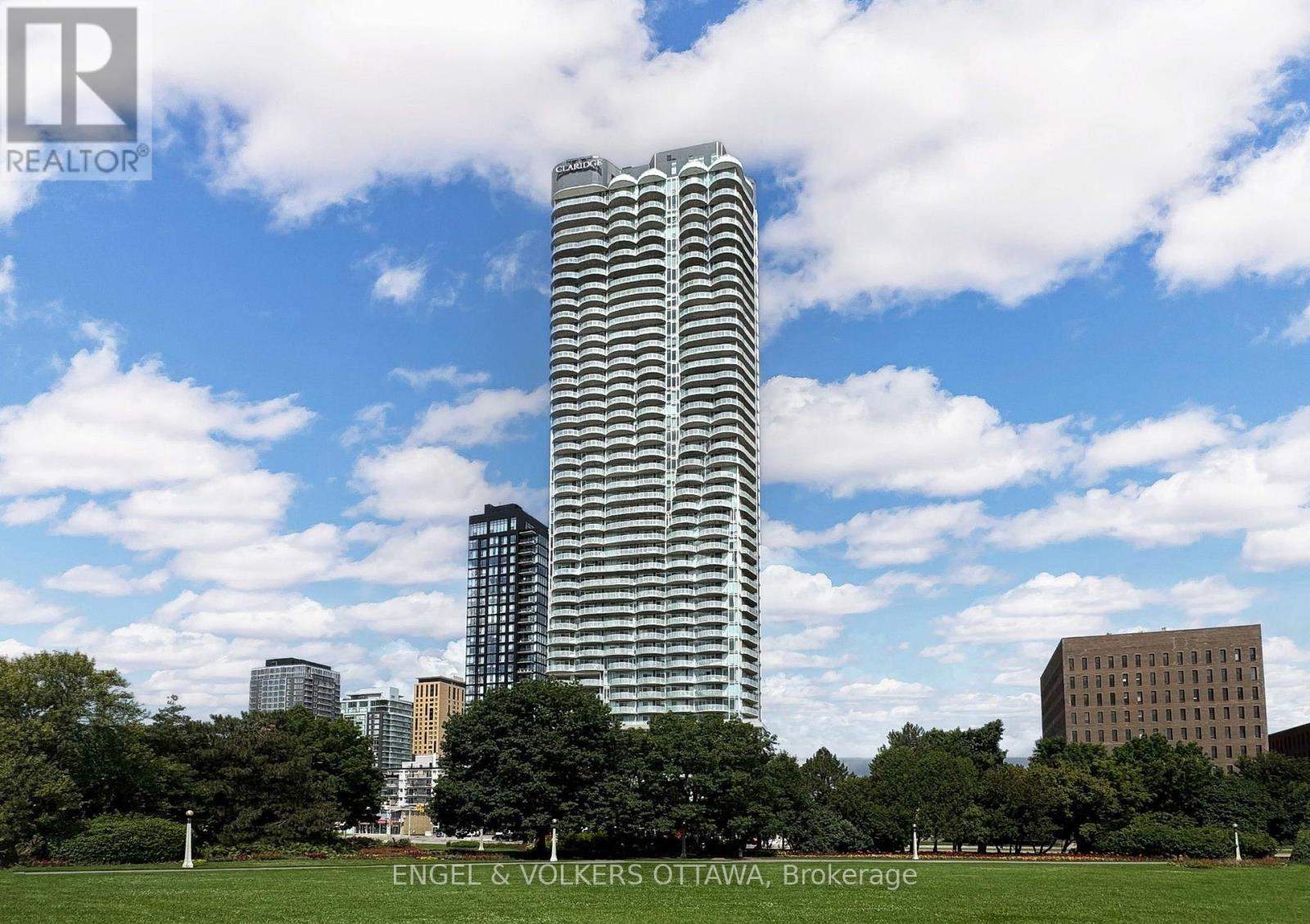1503 - 805 Carling Avenue Property Photo 2