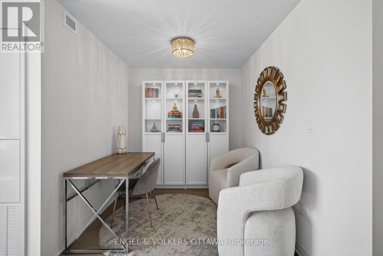 1503 - 805 Carling Avenue Property Photo 18