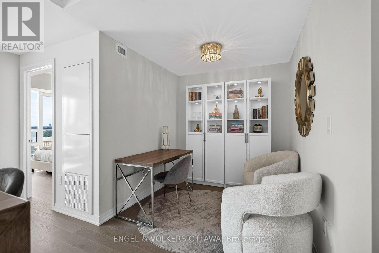 1503 - 805 Carling Avenue Property Photo 19