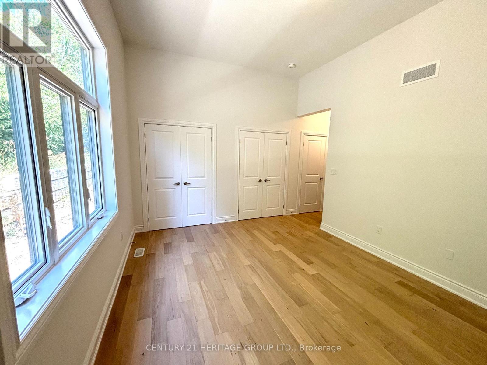 130 Beacon Drive Property Photo 10