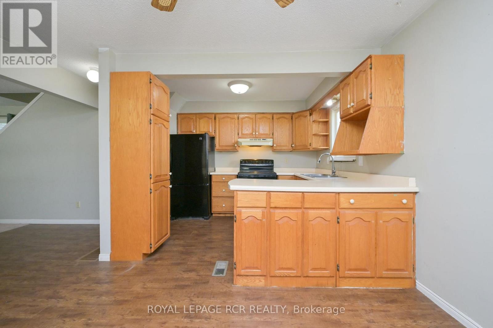 116 Ann Street Property Photo 5