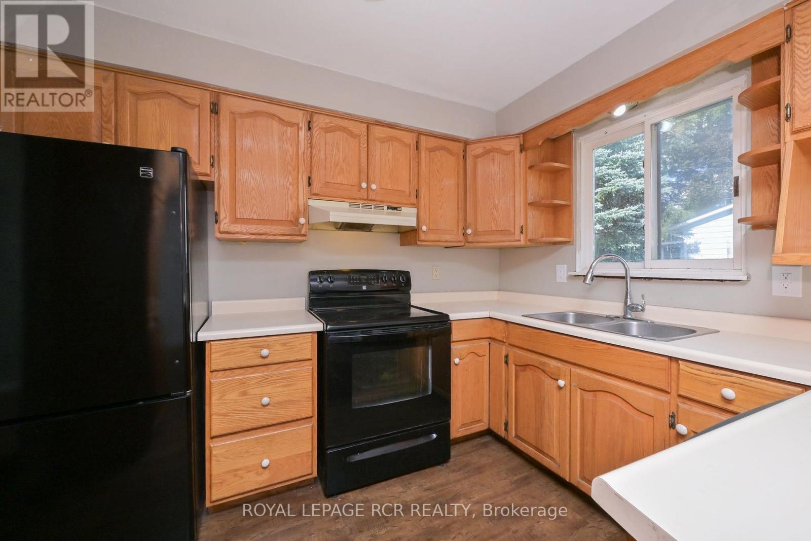 116 Ann Street Property Photo 8