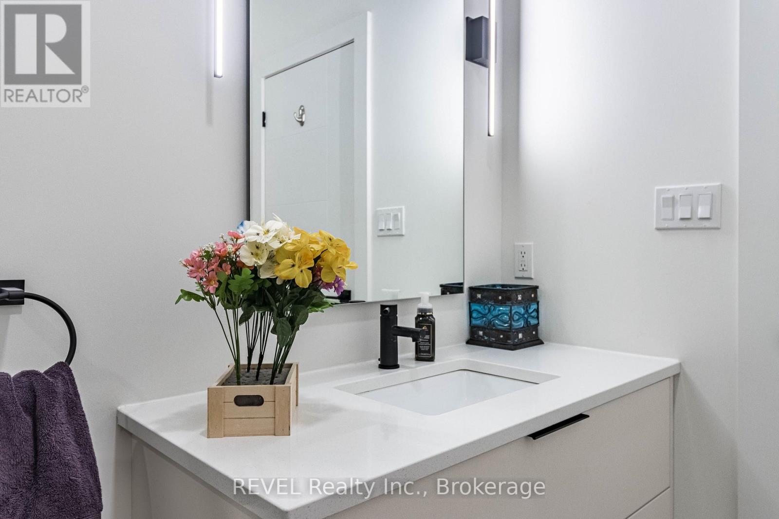 18 Princeton Common Street Property Photo 21