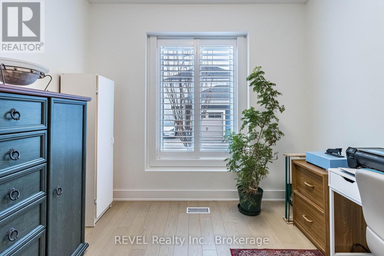 18 Princeton Common Street Property Photo 23