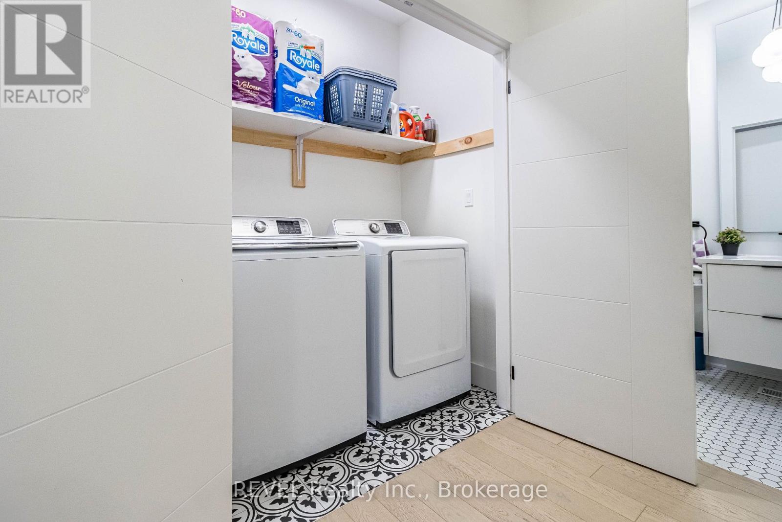 18 Princeton Common Street Property Photo 28