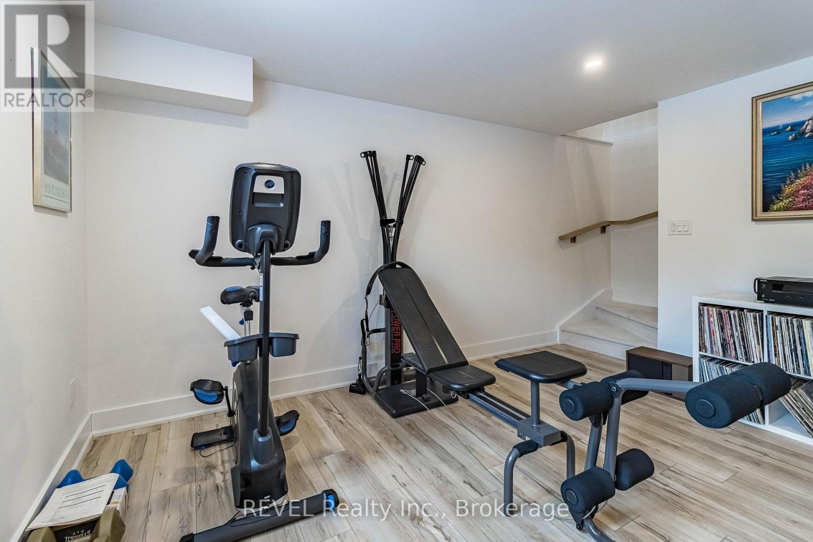 18 Princeton Common Street Property Photo 31