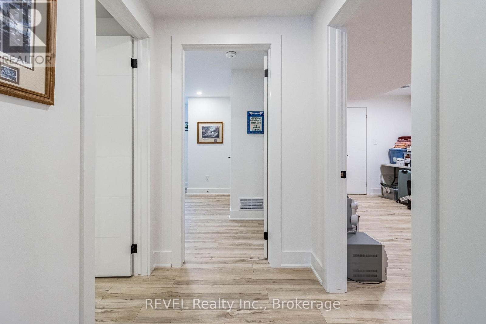 18 Princeton Common Street Property Photo 35
