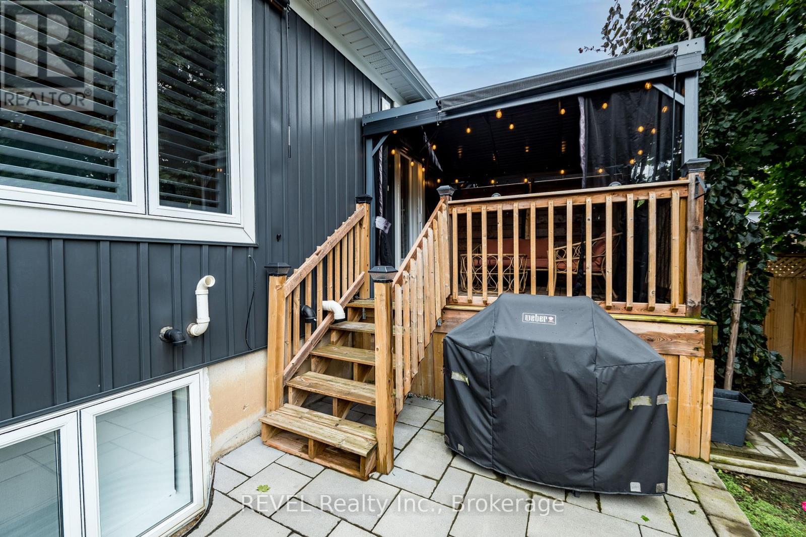 18 Princeton Common Street Property Photo 43
