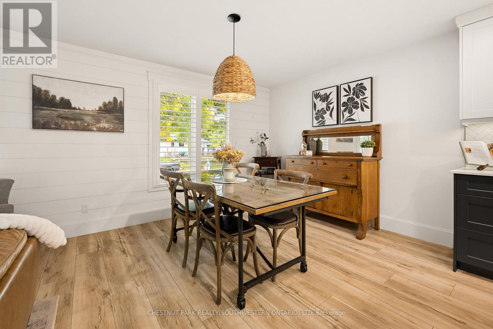 361 Lee Circle Property Photo 12