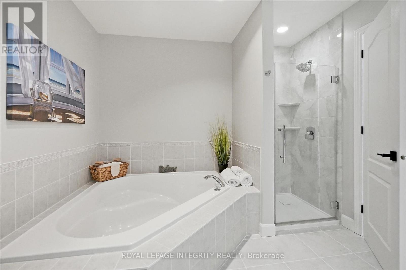 36 Frontenac Boulevard Property Photo 25