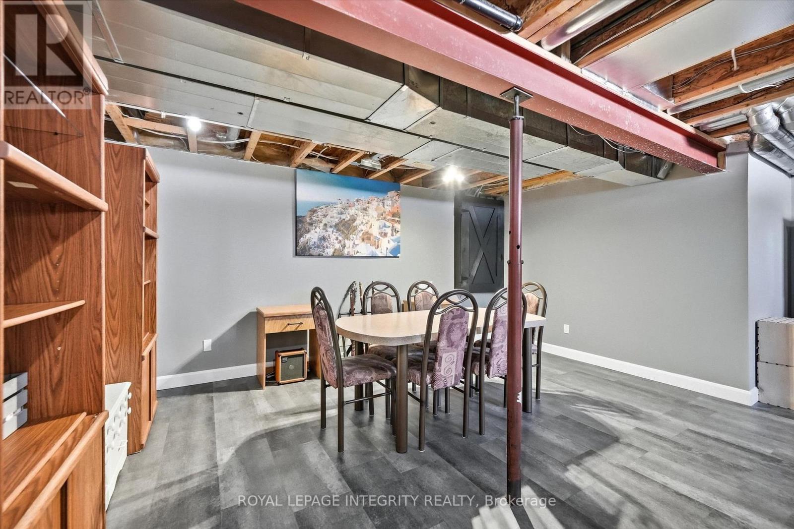 36 Frontenac Boulevard Property Photo 30