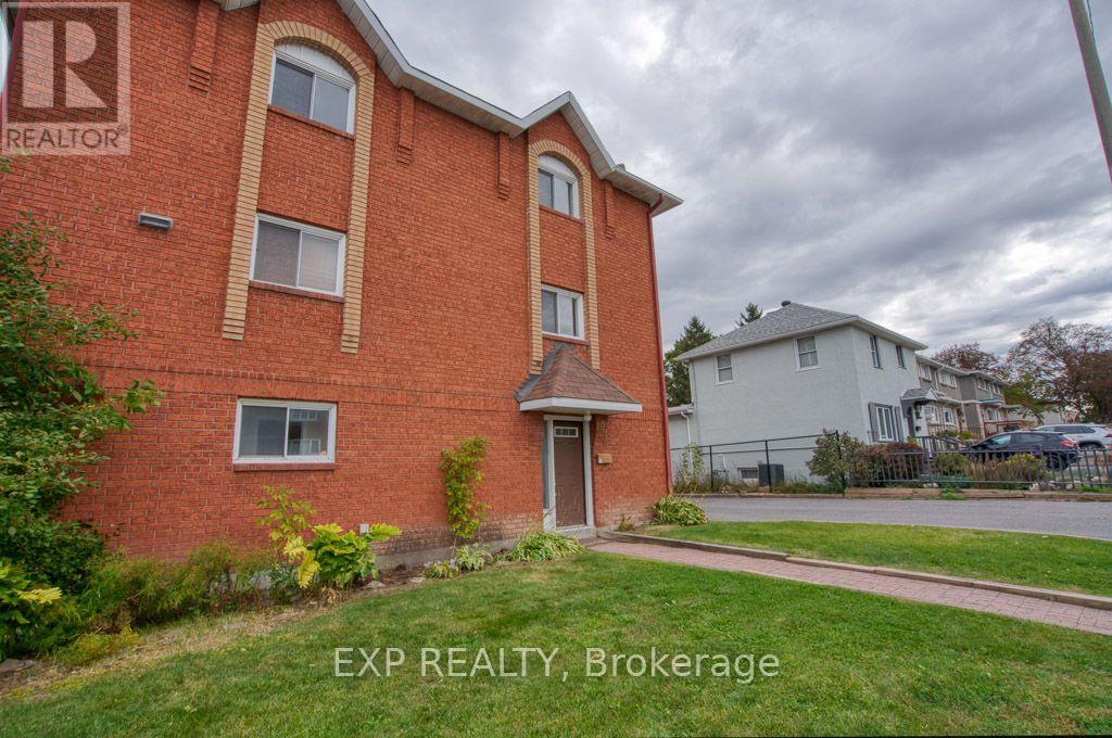 815 A Maitland Avenue Property Photo 2