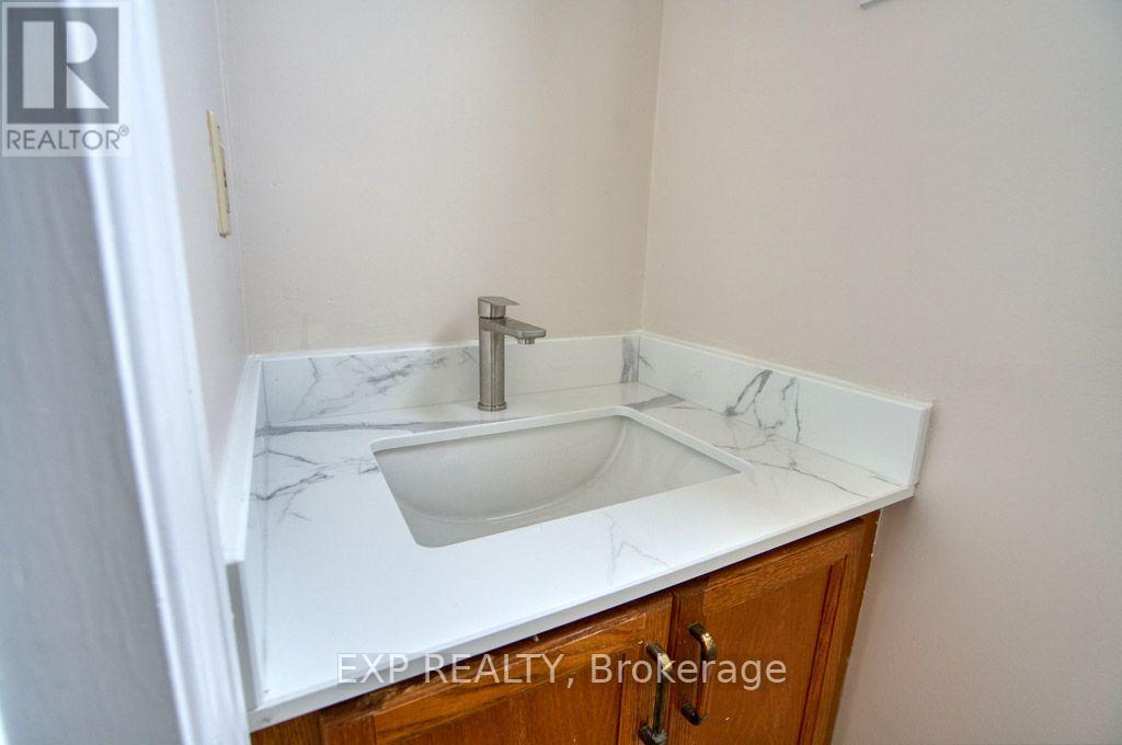 815 A Maitland Avenue Property Photo 12