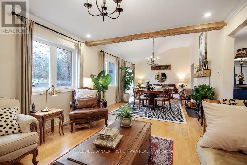 2060 Fifth Line Road Property Photo 16