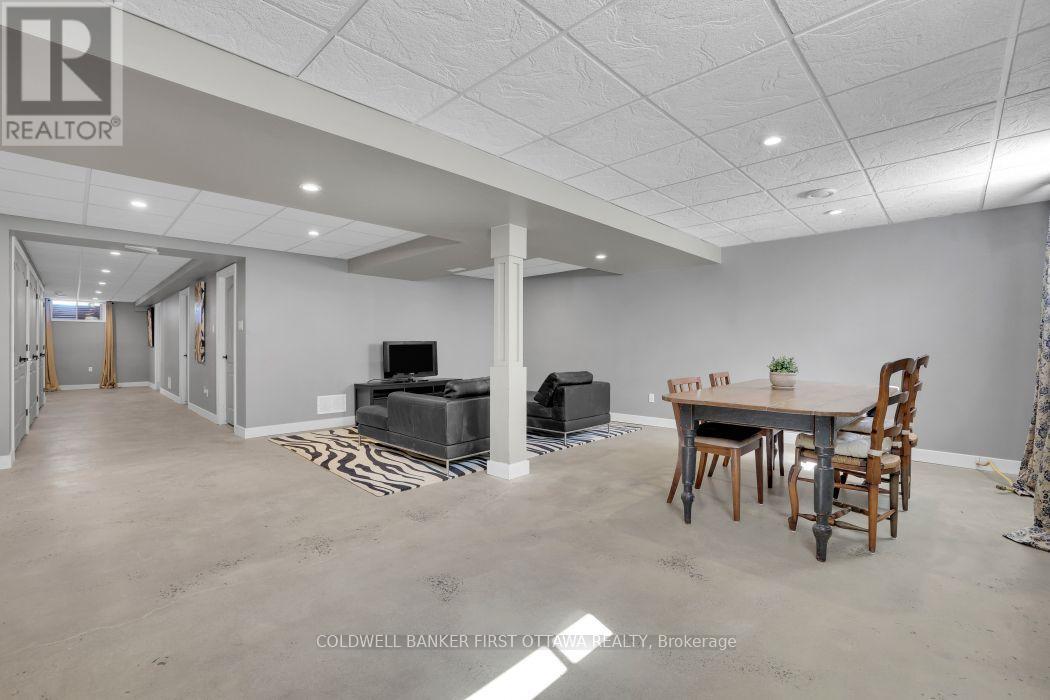 2060 Fifth Line Road Property Photo 29