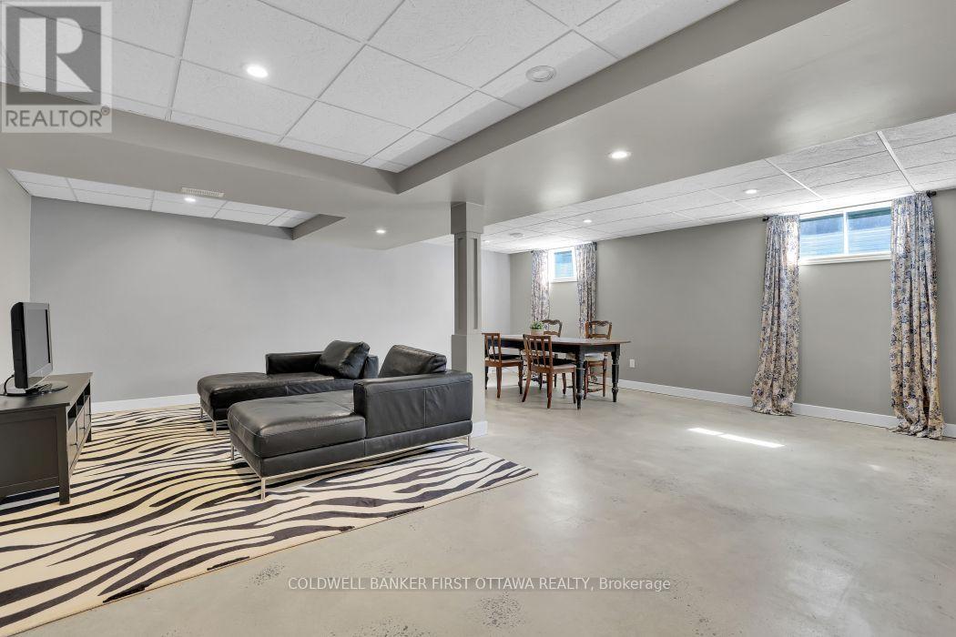 2060 Fifth Line Road Property Photo 30