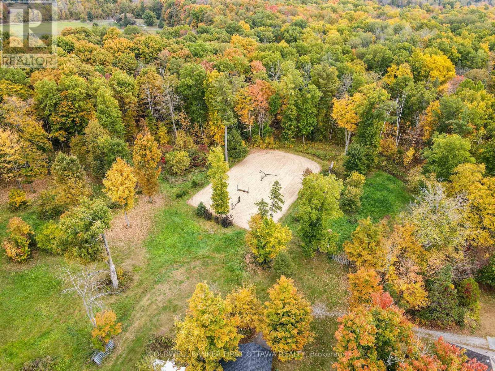2060 Fifth Line Road Property Photo 41