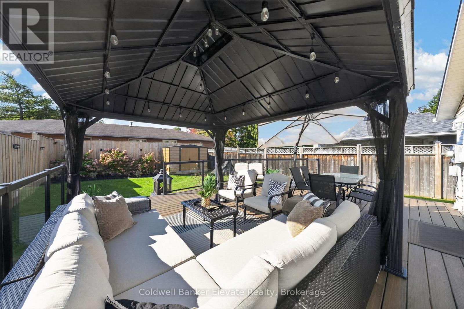 111 Kingswood Drive Property Photo 12