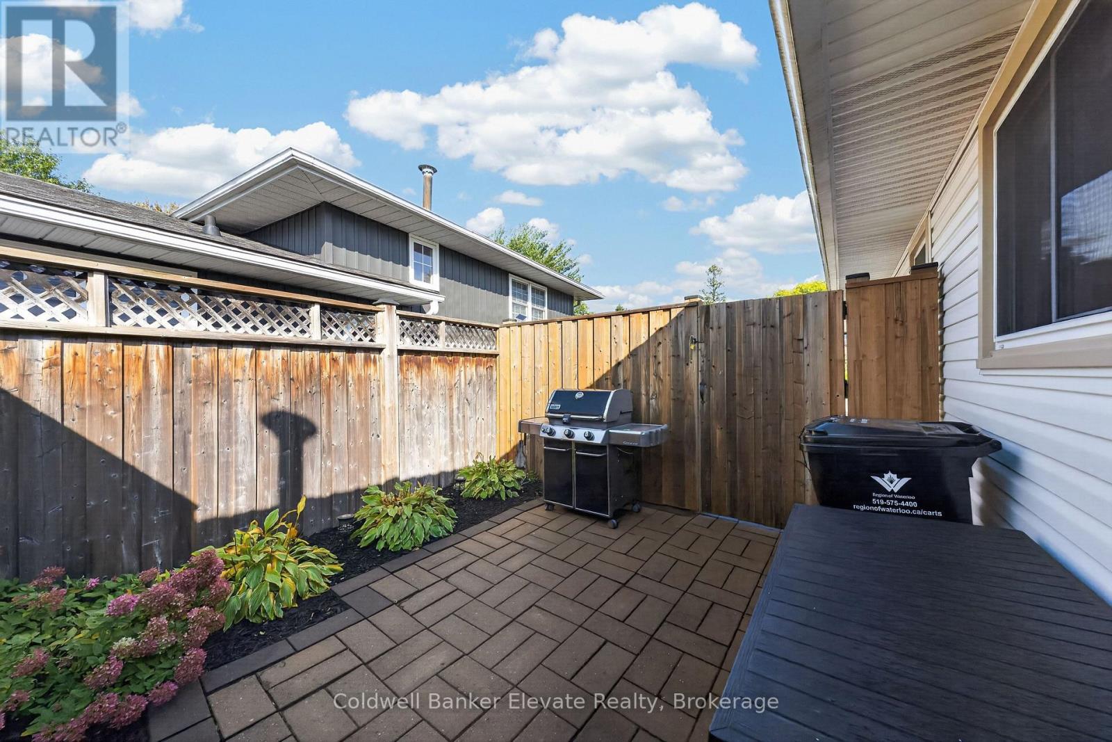 111 Kingswood Drive Property Photo 15