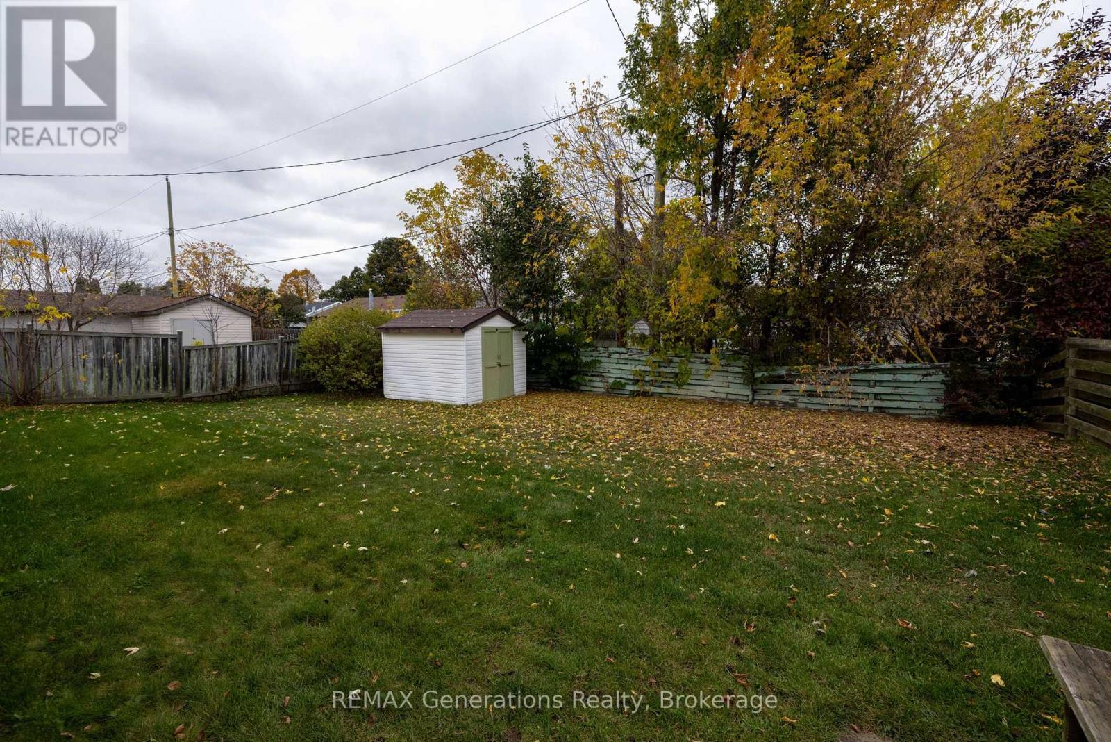 403 Churchill Drive W Property Photo 26