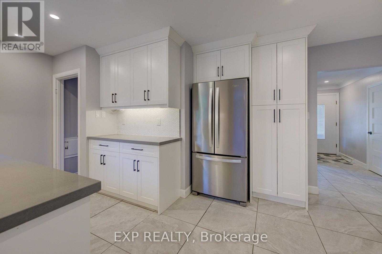 244 Royal Street Property Photo 14