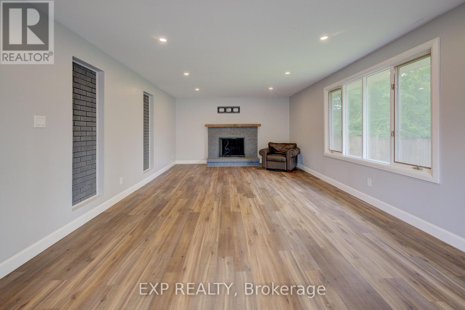 244 Royal Street Property Photo 15