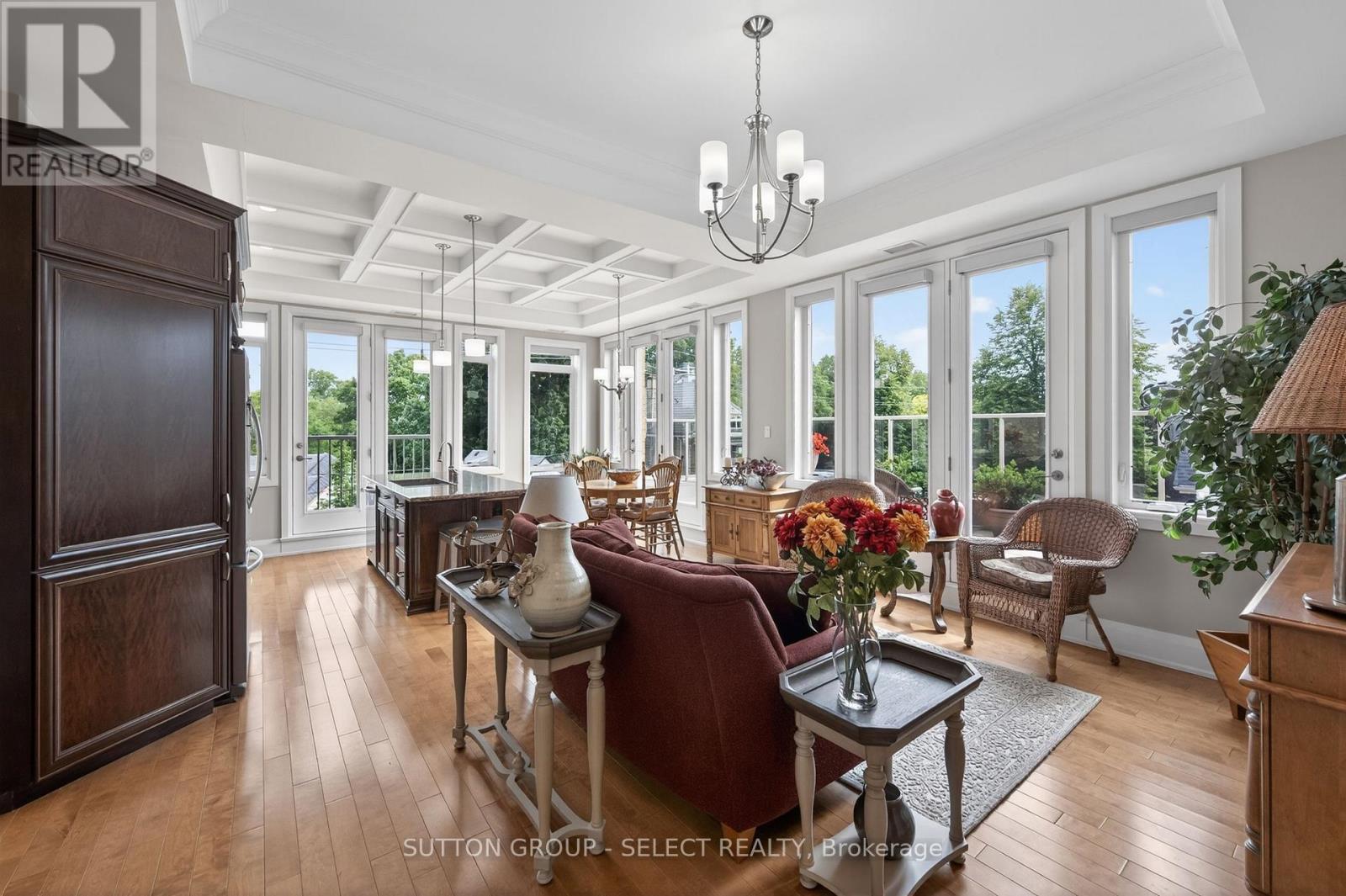 305 - 162 WORTLEY ROAD Property Photo 1