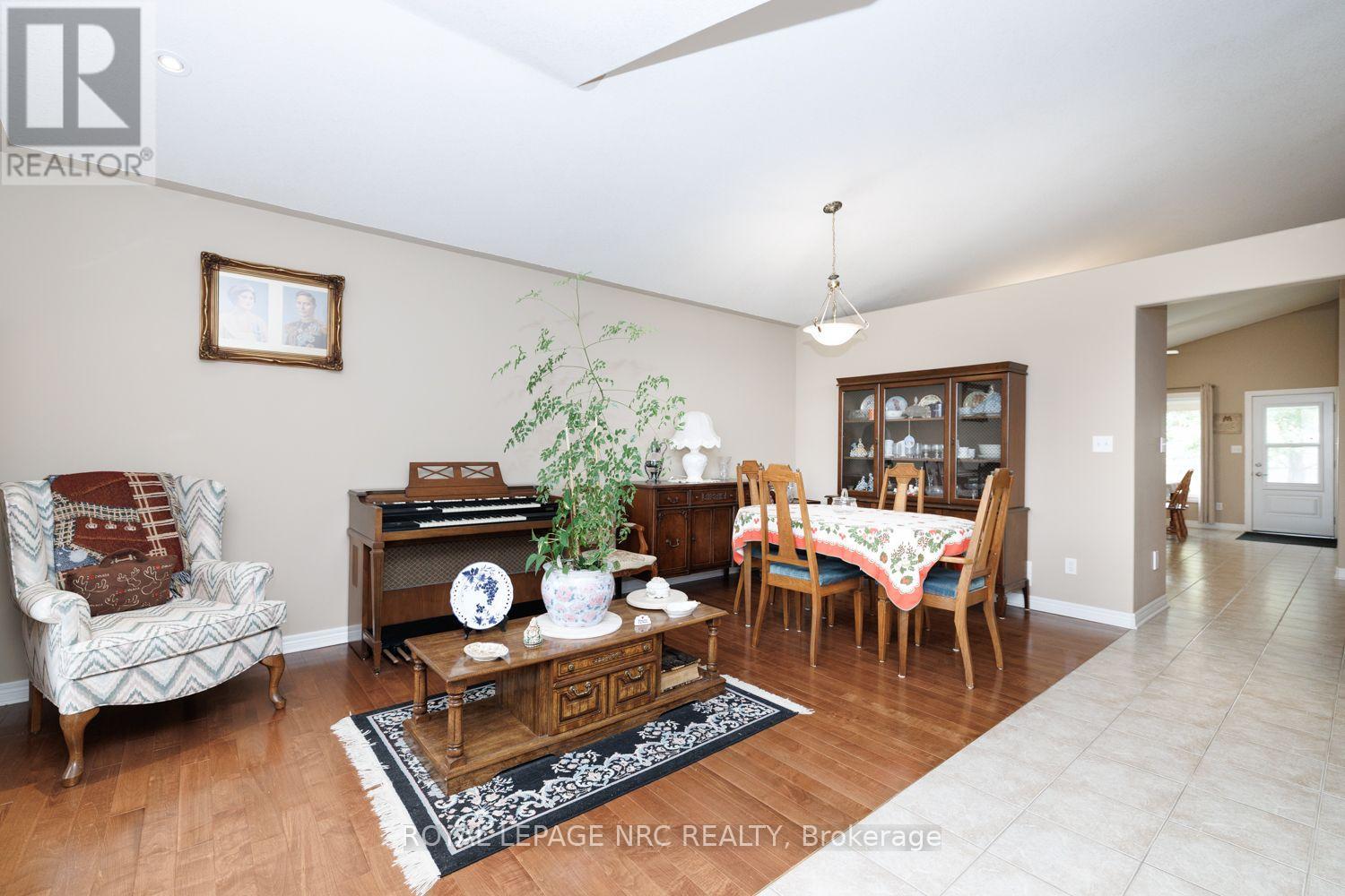 7109 Parkside Road Property Photo 5