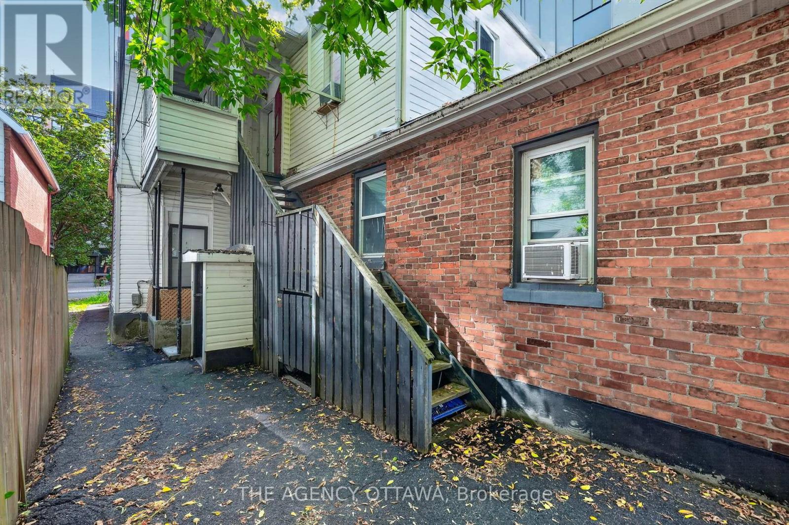 64 Bayswater Avenue Property Photo 9