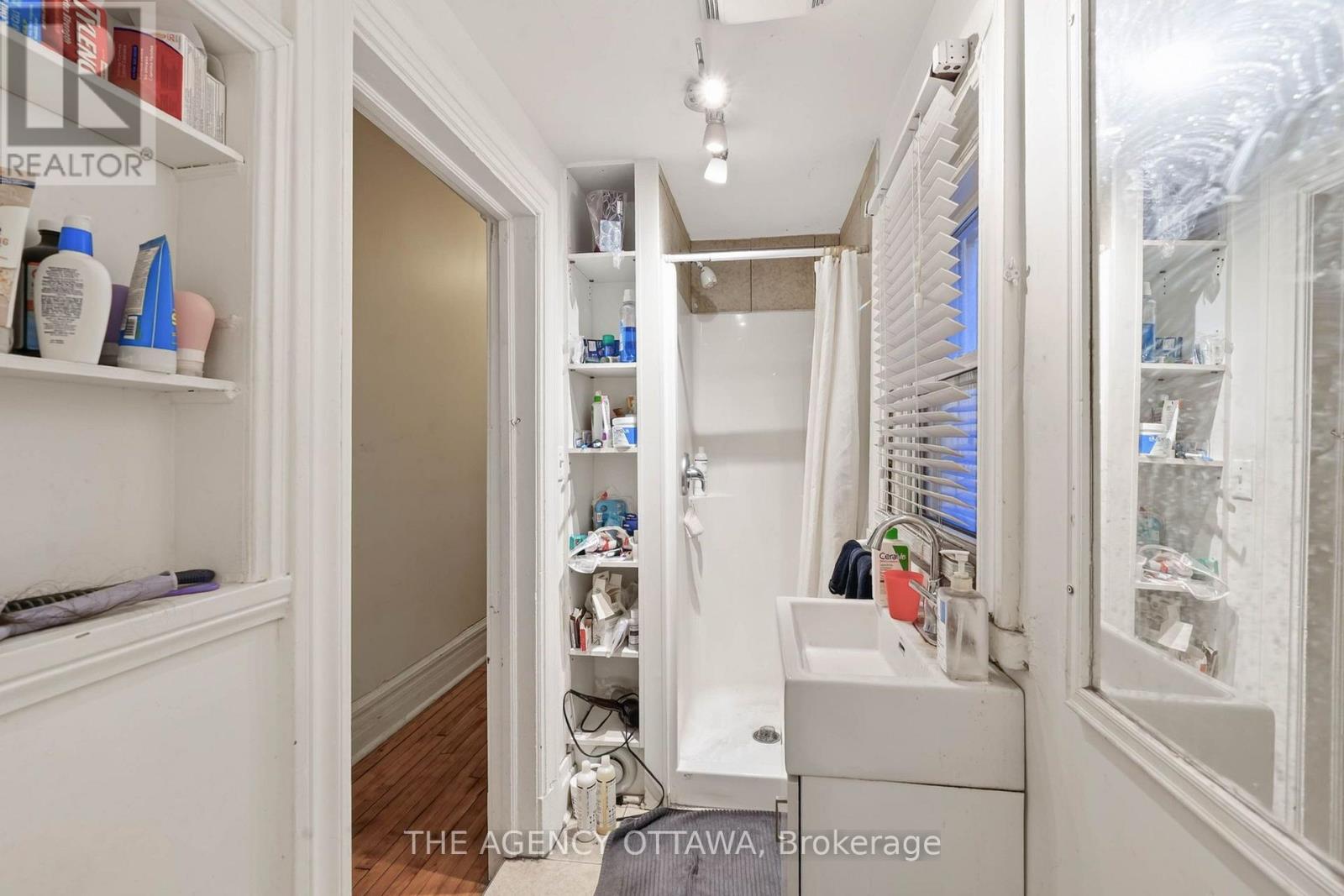 64 Bayswater Avenue Property Photo 17