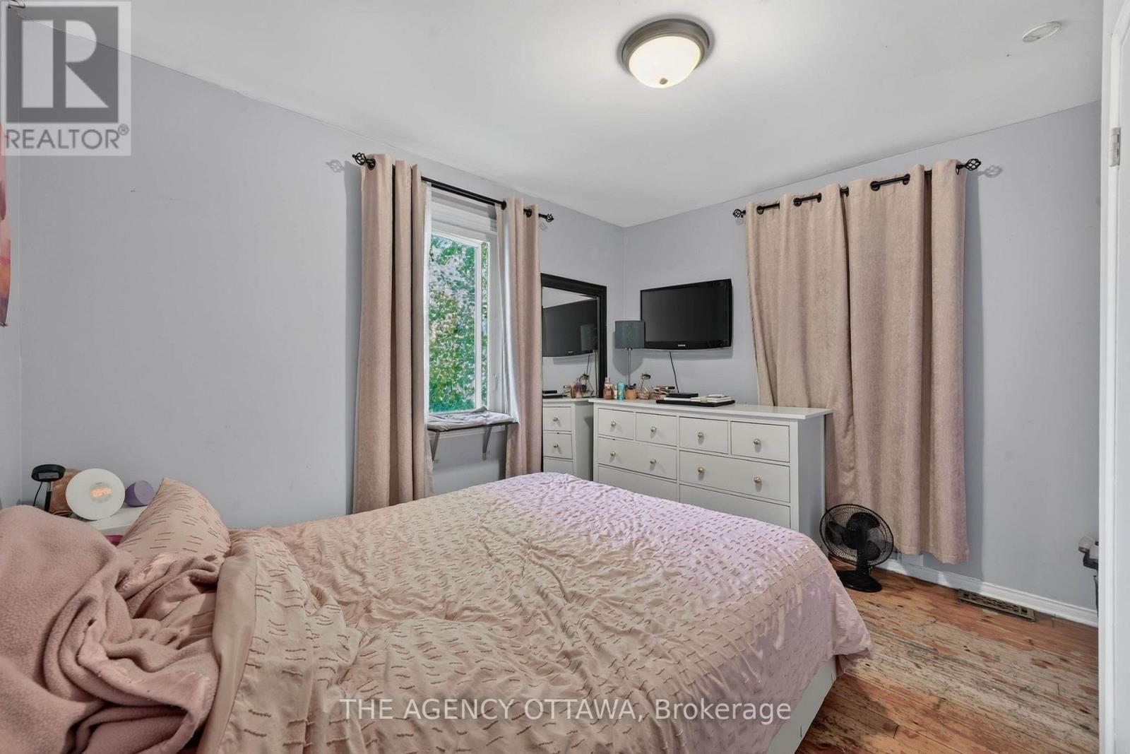 64 Bayswater Avenue Property Photo 31