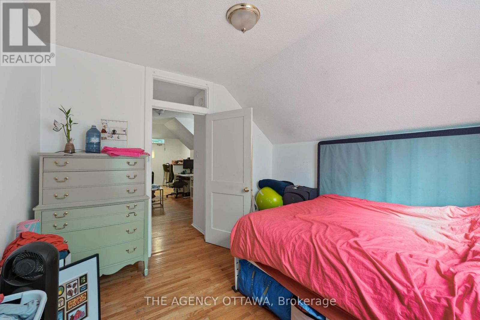 64 Bayswater Avenue Property Photo 40