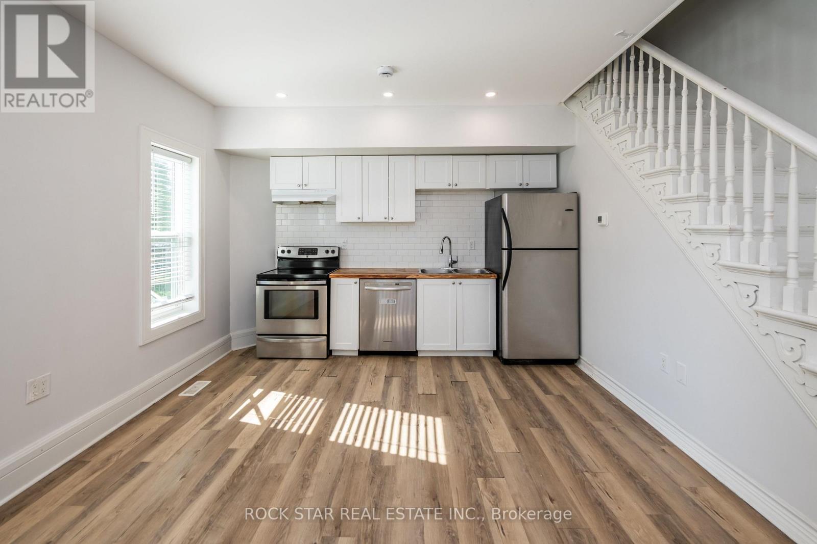 292 Fares Street Property Photo 7